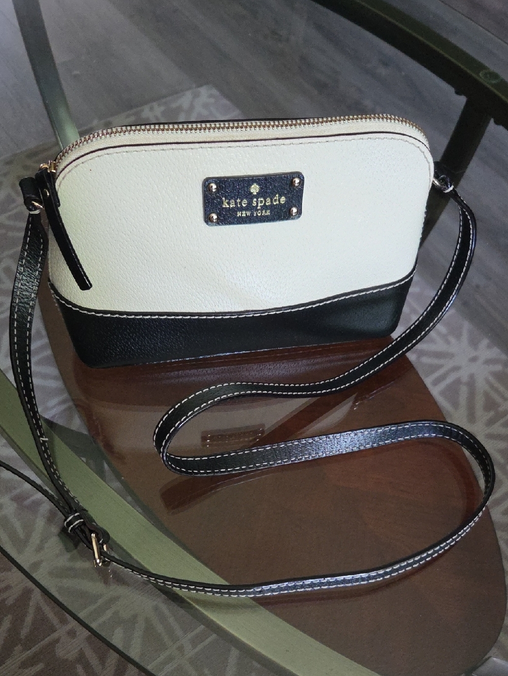 kate spade -Cow Leather Crossbody